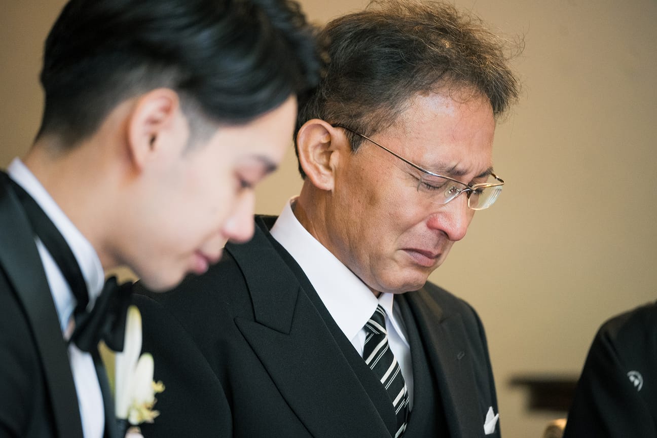 いそがしすぎて、結婚式なんて無理。